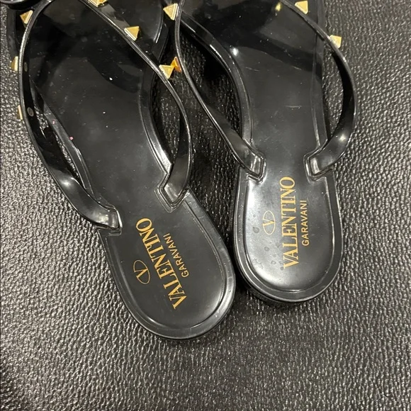 Valentino Black and Gold Women's jelly sandals. 9.5/41 - Picture 2 of 3